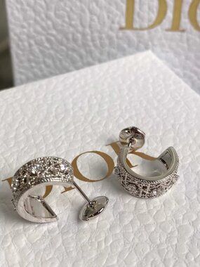 Dior rattan patterned earrings